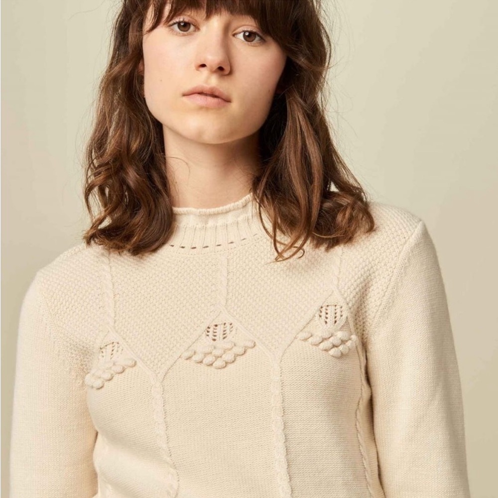 Elegant Cream Turtleneck Sweater